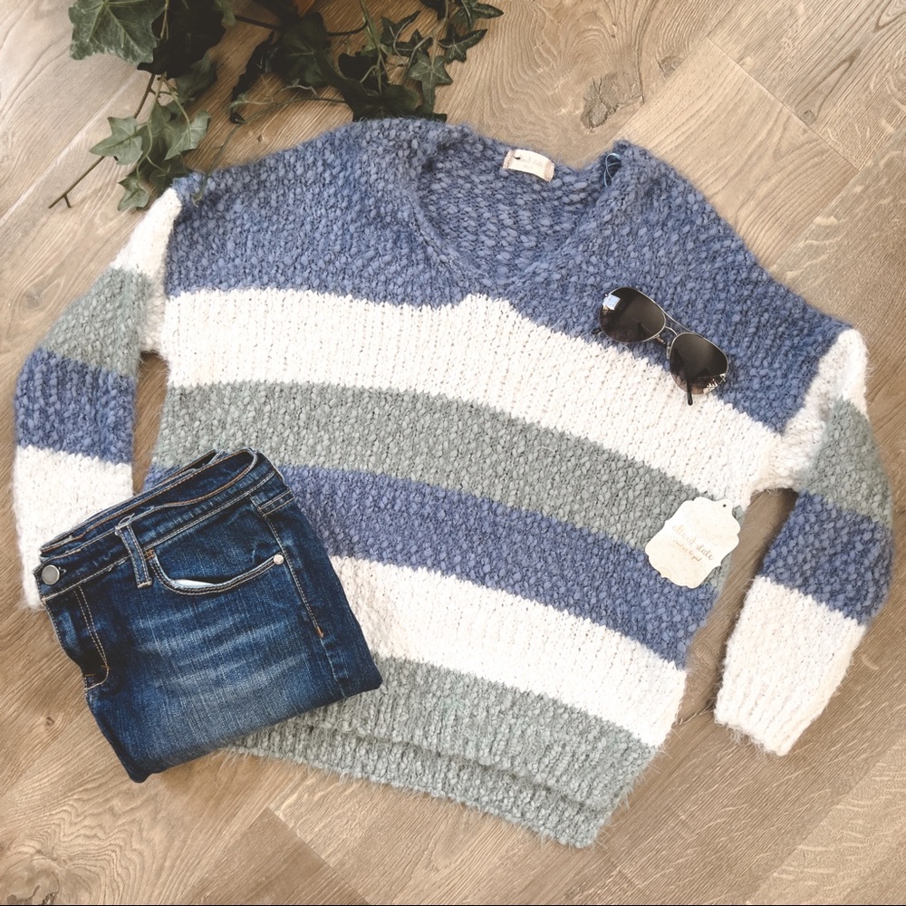 Altar’d State Sweater